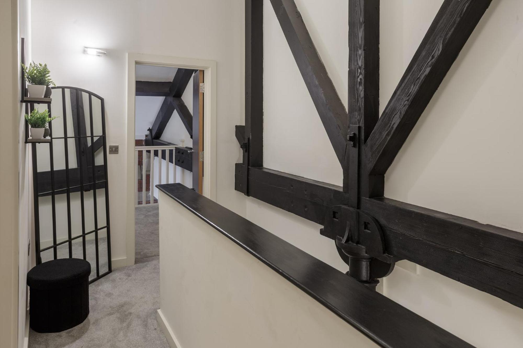 Appartamento Exclusive Penthouse- 85 Inch Huge Tv Bradford  Esterno foto